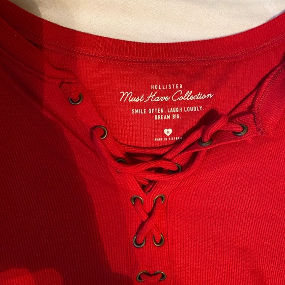 Red top - Picture 2 of 3